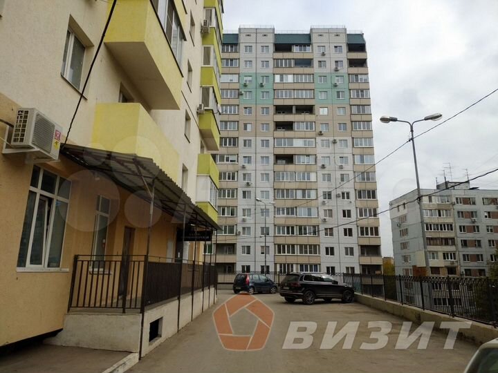 Помещение, 114 м² с двумя входами