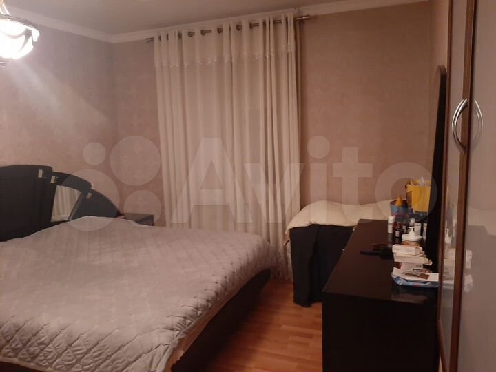 4-к. квартира, 115 м², 2/2 эт.