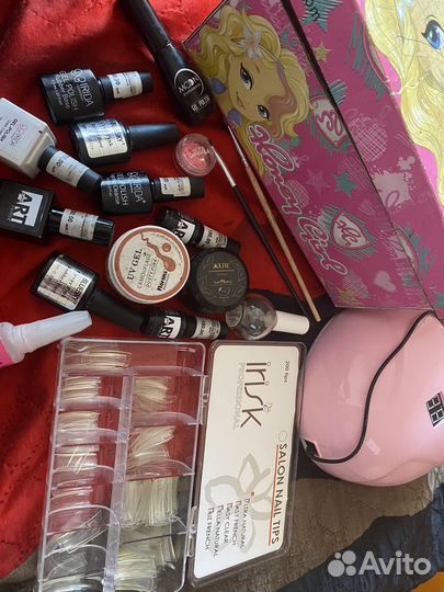 Лампа и гель лаки набор