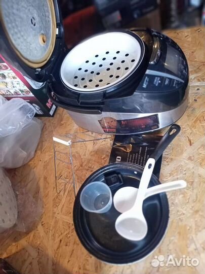 Мультиварка redmond бу