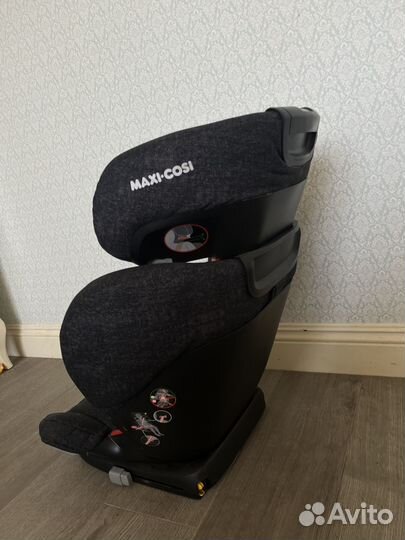 Автокресло maxi cosi RodiFix AirProtect 15-36 кг