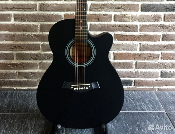 Гитара акустика