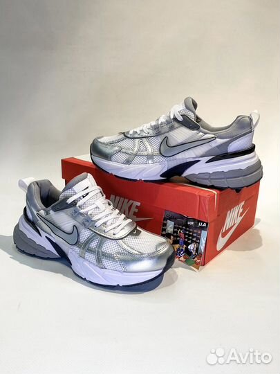 Кроссовки nike v2k run runtekk