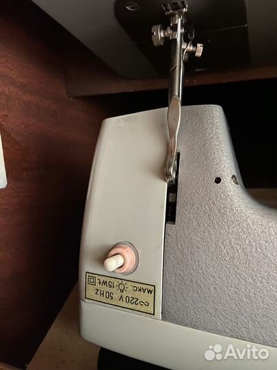 Швейная машинка