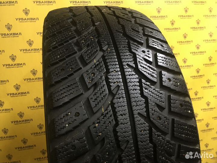 Kumho I'Zen RV Stud KC16 255/50 R19 107T