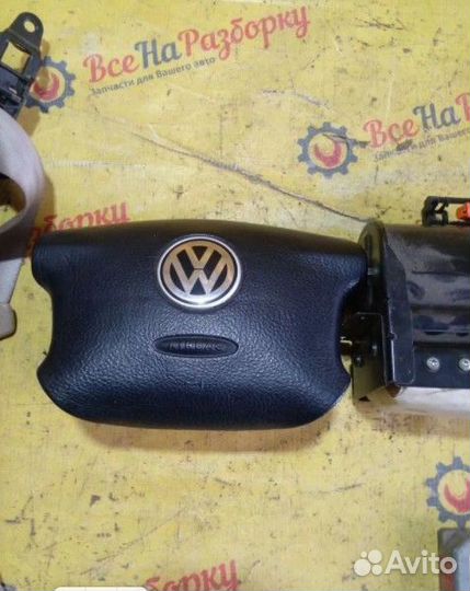 Подушка безопасности Airbag в руль Volkswagen