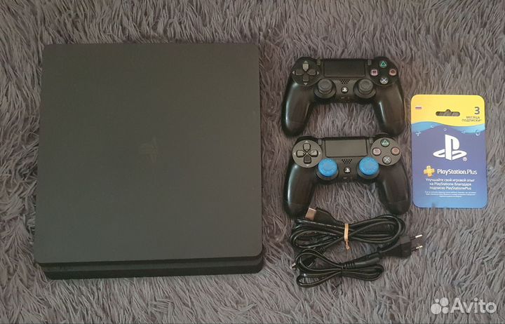 Игровая приставка ps4