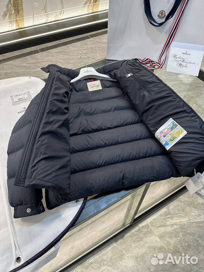 Пуховик мужской moncler solayan hooded