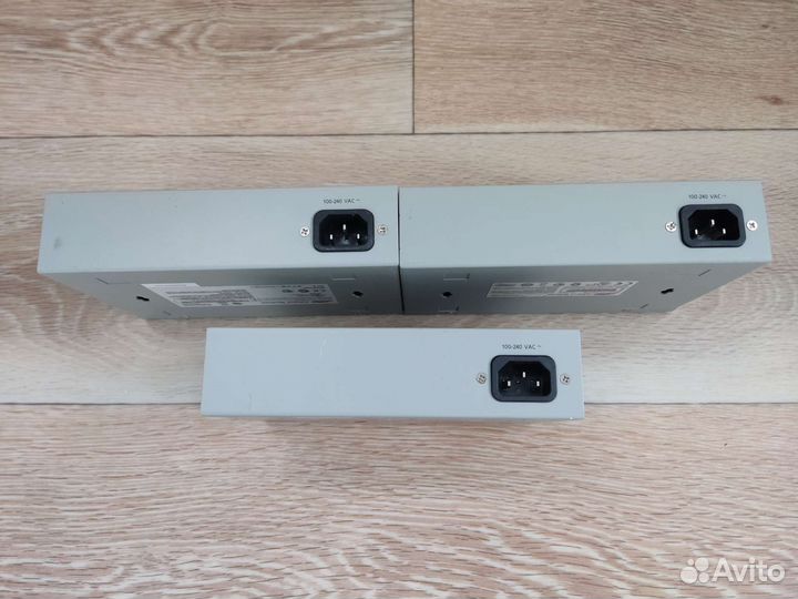 Коммутатор Allied Telesis AT-FS716