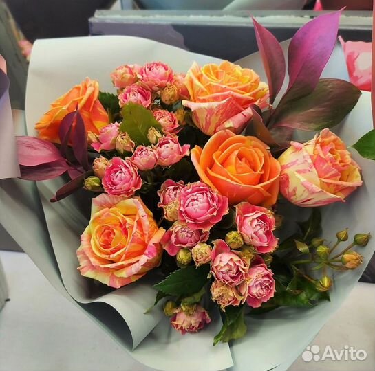 Свежие цветы, букеты, композиции