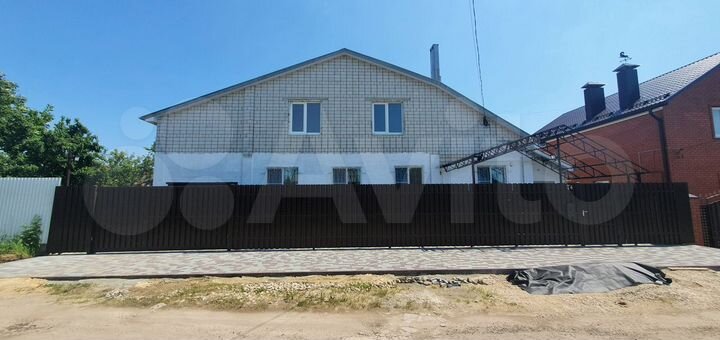 Дом 240 м² на участке 10 сот.