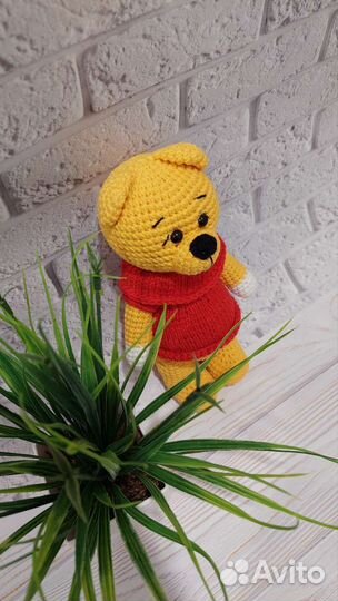 Вязаная игрушка мишка ручной работы