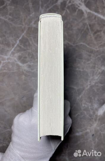 Книга (твердая обложка)