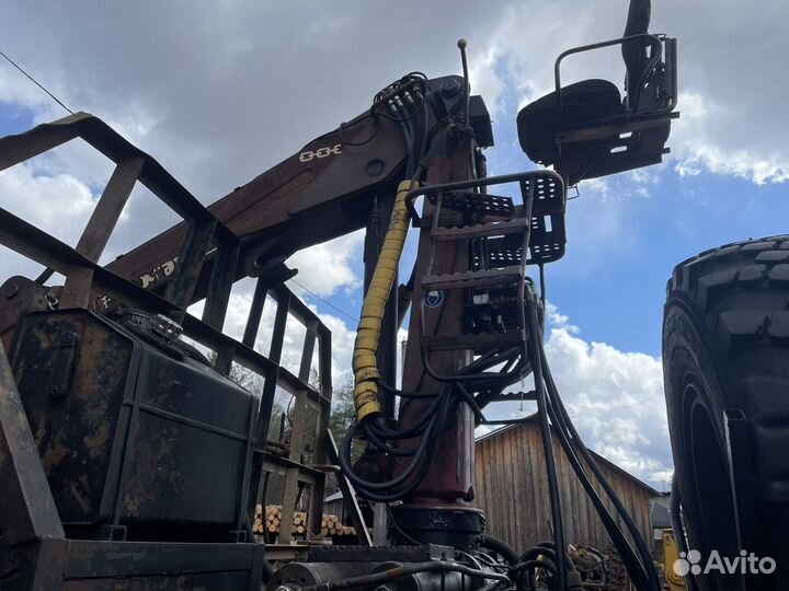 Урал с гидроманипулятором