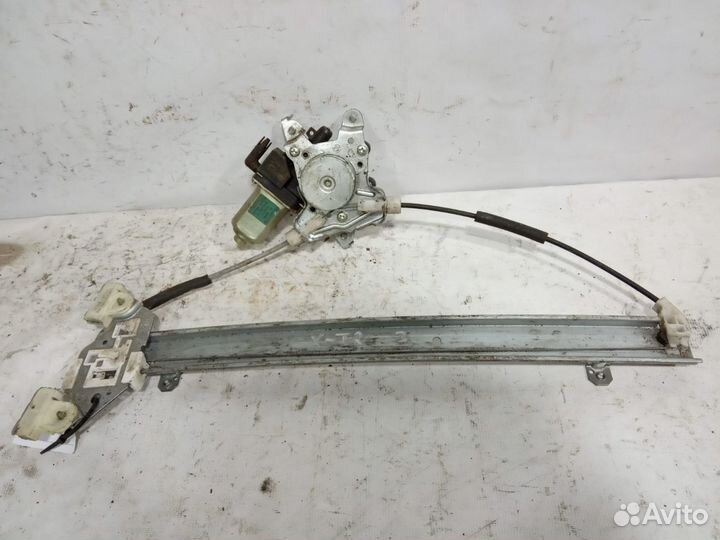 Стеклоподъемник передний правый Nissan X-Trail T30