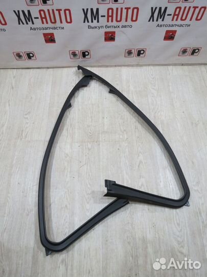 Накладка передней двери Bmw 5 F10