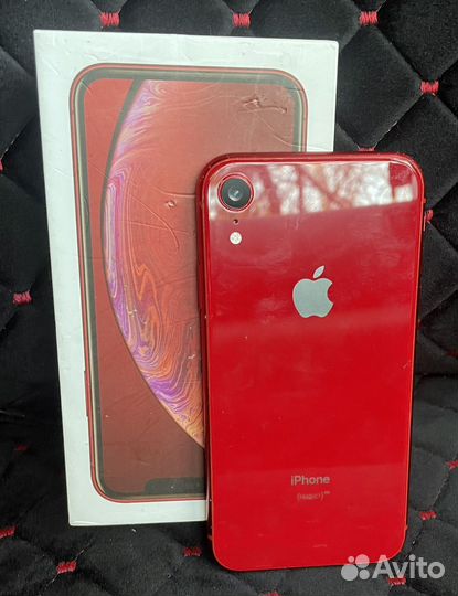 iPhone Xr, 64 ГБ