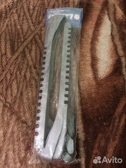 Чехлы для коньков