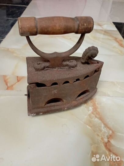 Старый утюг