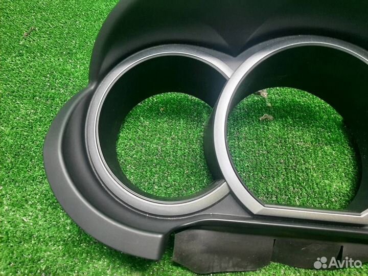 Рамка панели приборов Suzuki Grand Vitara 2007