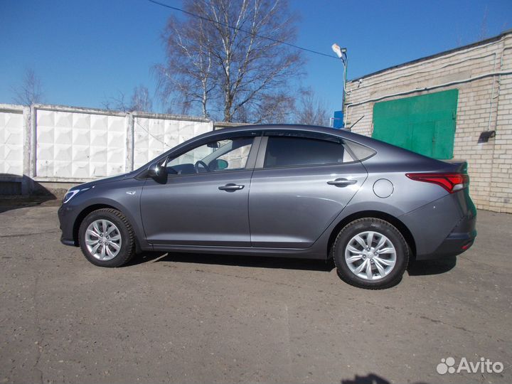 Hyundai Solaris 1.6 AT, 2021, 17 000 км