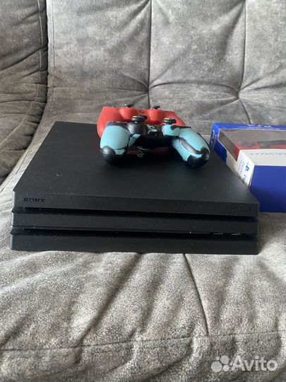Sony playstation 4 PS4 pro 1tb с играми