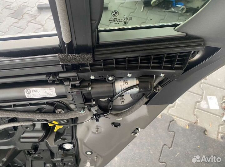 Bmw 7 G70 двери дверь правая сторона перед и зад