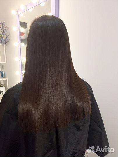 Кератиновое выпрямление волос