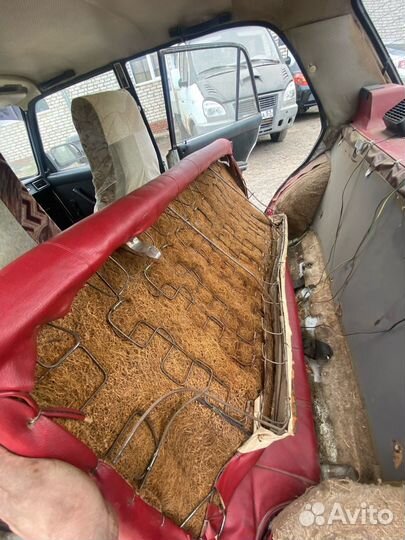 Задний Красный Диван Ваз Классика 2101-2107 (LADA)