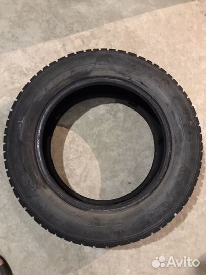 Gislaved Nord Frost 5 215/60 R16 99T