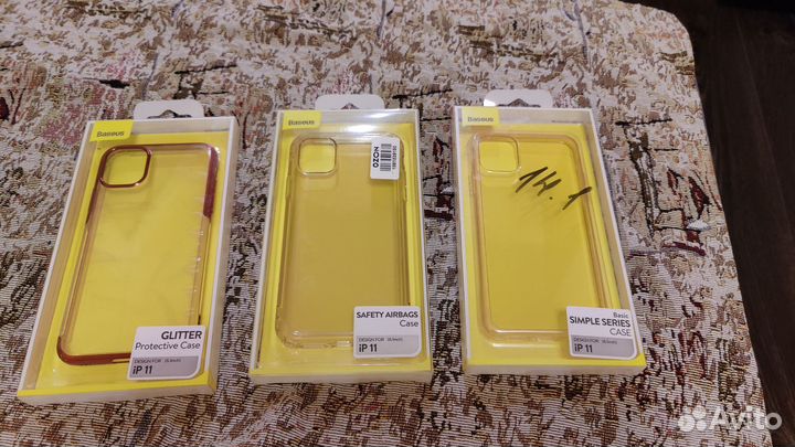 Чехол на iPhone 11