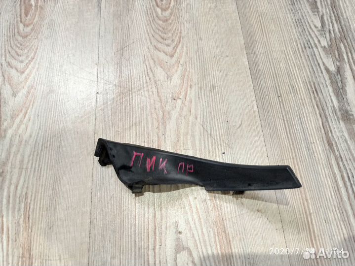 Накладка петли капота Уголок жабо Kia picanto 2 Пр