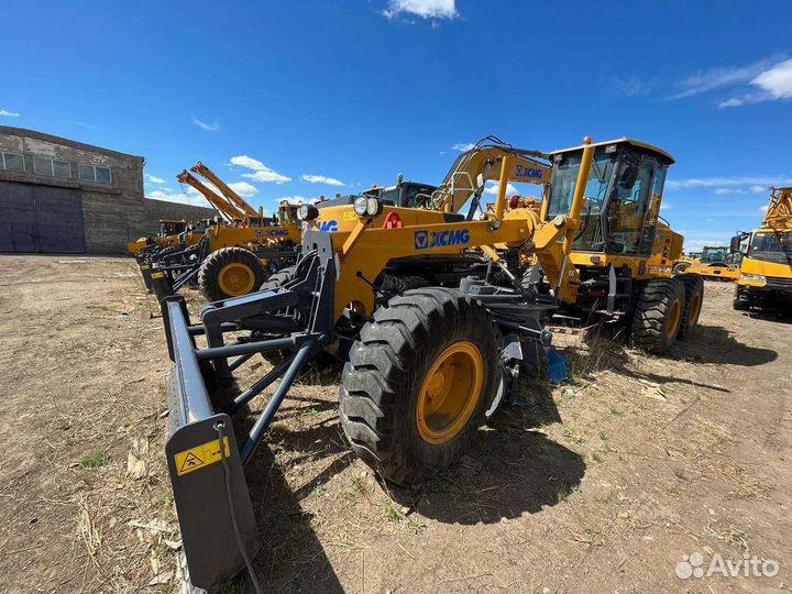 Автогрейдер XCMG GR165, 2022