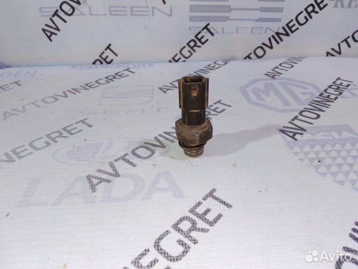 Датчик давления масла двс Лада Ларгус