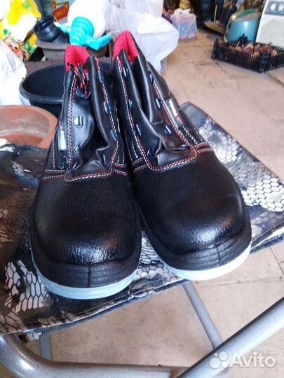 Рабочие ботинки