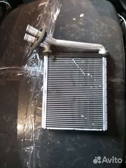 Радиатор печки тойота аурис e150