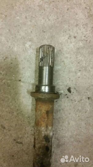 Привод передний правый Nissan Primera P10E 2.0