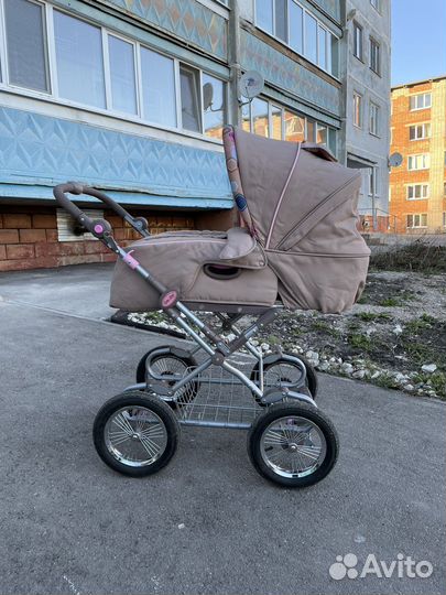 Детская коляска 3 в 1