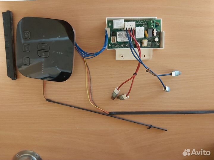 Блок управления водонагревателем Ariston