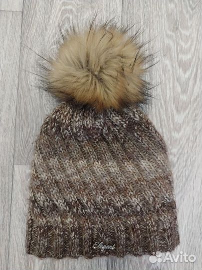 Продаю вязанную шапку