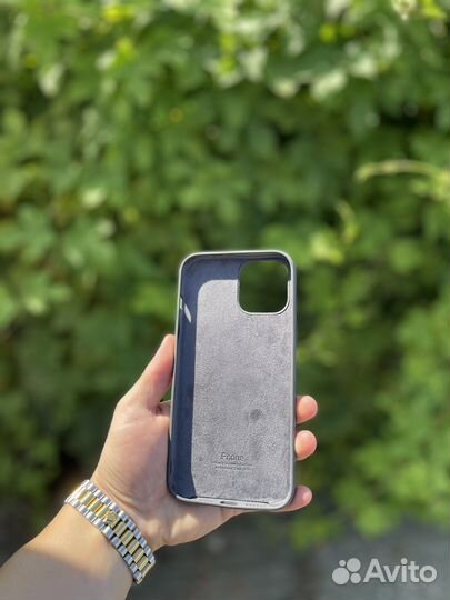 Чехлы на iPhone 12 pro max