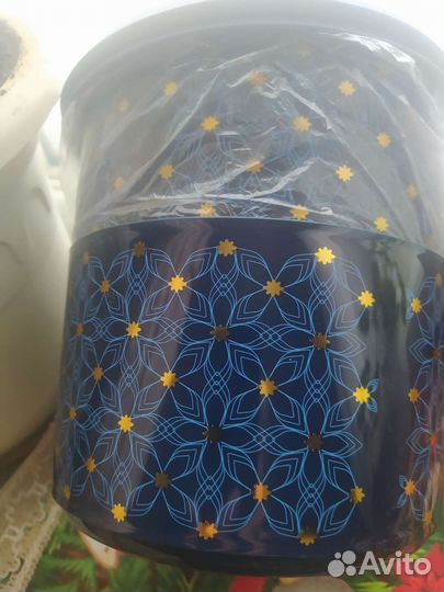 Контейнер Tupperware в одно касание