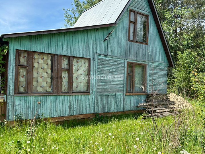 Дача 30 м² на участке 9 сот.