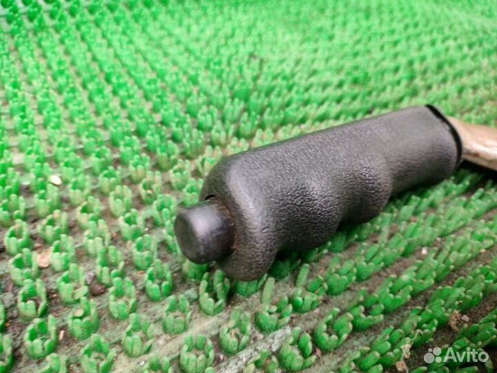 Рычаг стояночного тормоза Opel Tigra A X14XE 1999