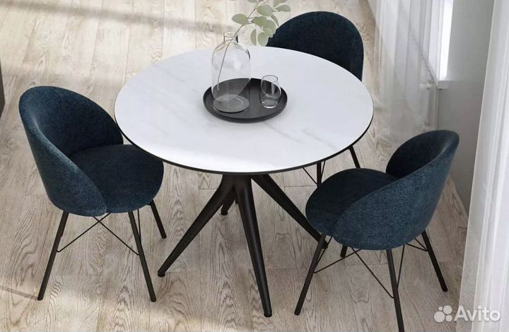 Кухонный стол 