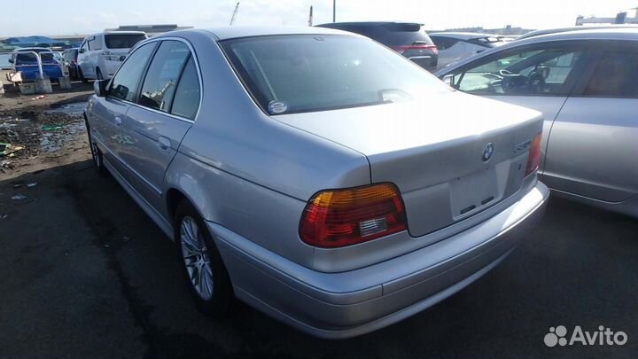 Разбор BMW E39 запчасти бмв