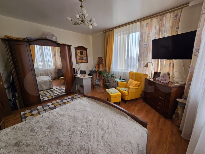 3-к. квартира, 71,6 м², 10/12 эт.