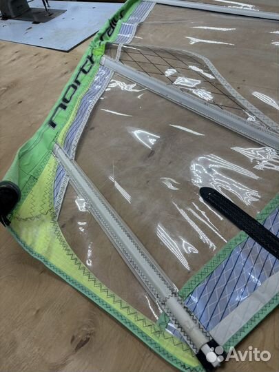 Парус для виндсерфинга 5.4