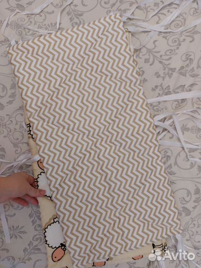 Бортики в детскую кроватку новые, плоские