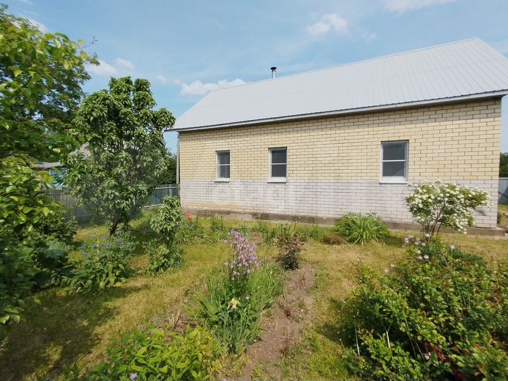 Дом 57,4 м² на участке 15,4 сот.